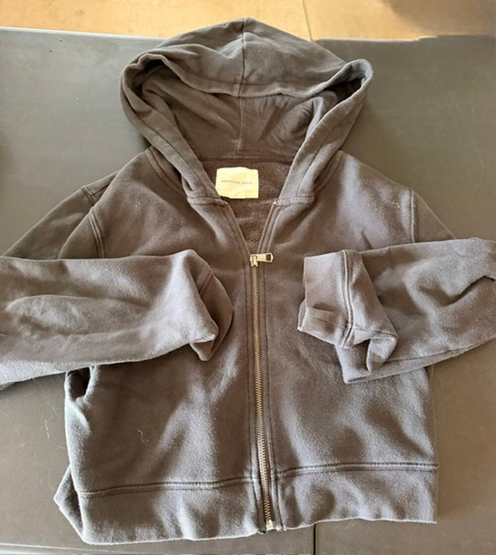 American Eagle zip up hoodie